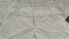 Womens Bermuda Shorts Daisy Fuentes Beige Khaki Subtle Striped $40 NEW-size 2 - £13.23 GBP