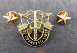 De Oppresso Liber Special Forces D22 Insignia Pin w/2 3D 5 Point Star Pins Euc - £15.68 GBP