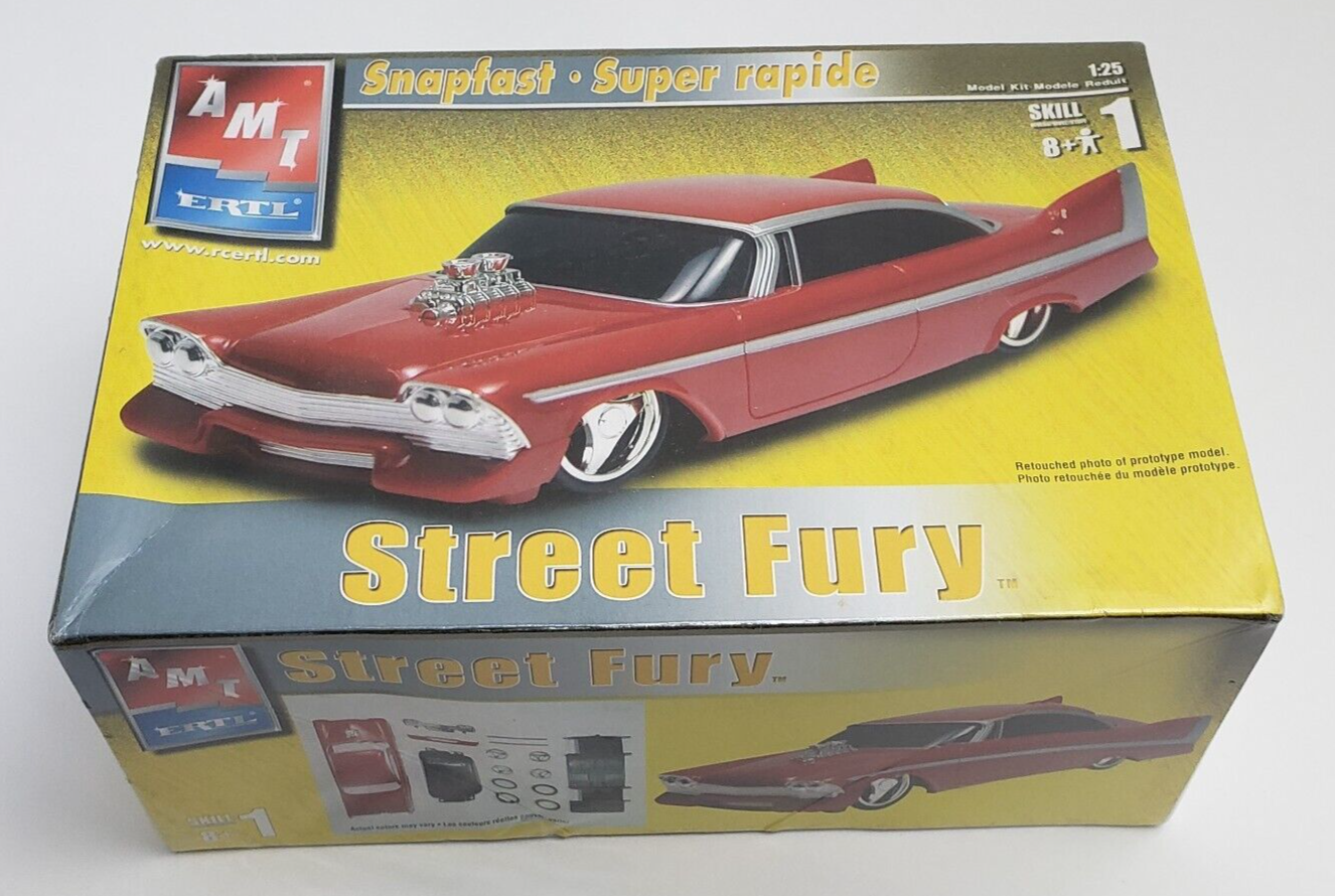 Street Fury Plymouth Model Kit 1:25 ERTL Red Skill 1 Easy Age 8+ 2002 New - $39.55
