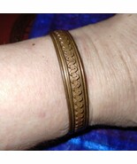 Beautifully decorated vintage copper bracelet for men or women - $28.50 CAD