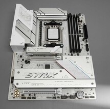 ASUS ROG Strix X850-A Gaming WiFi Motherboard image 4