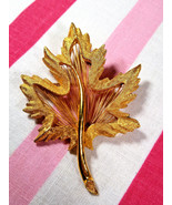 Gorgeous Vintage MONET Gold Maple Leaf and Wire Design Pin Back Brooch - £16.02 GBP