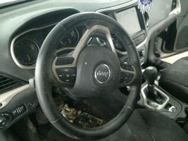 Steering Column Floor Shift Fits 14-18 CHEROKEE 104888393 - $169.31
