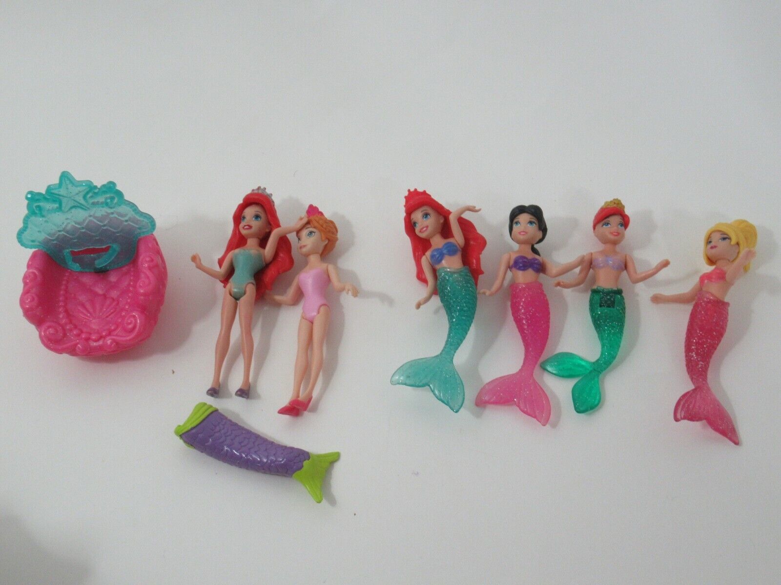 Primary image for Disney Polly Pocket Princess Little Mermaid Ariel Sisters dolls shell chair lot
