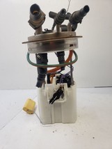 Fuel Pump Assembly Fits 04-06 ESCALADE 945981  - $78.21