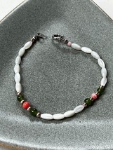Thin White Mother of Pearl Barrel w Green Round &amp; Orange Coral Bead Bracelet – - £9.05 GBP