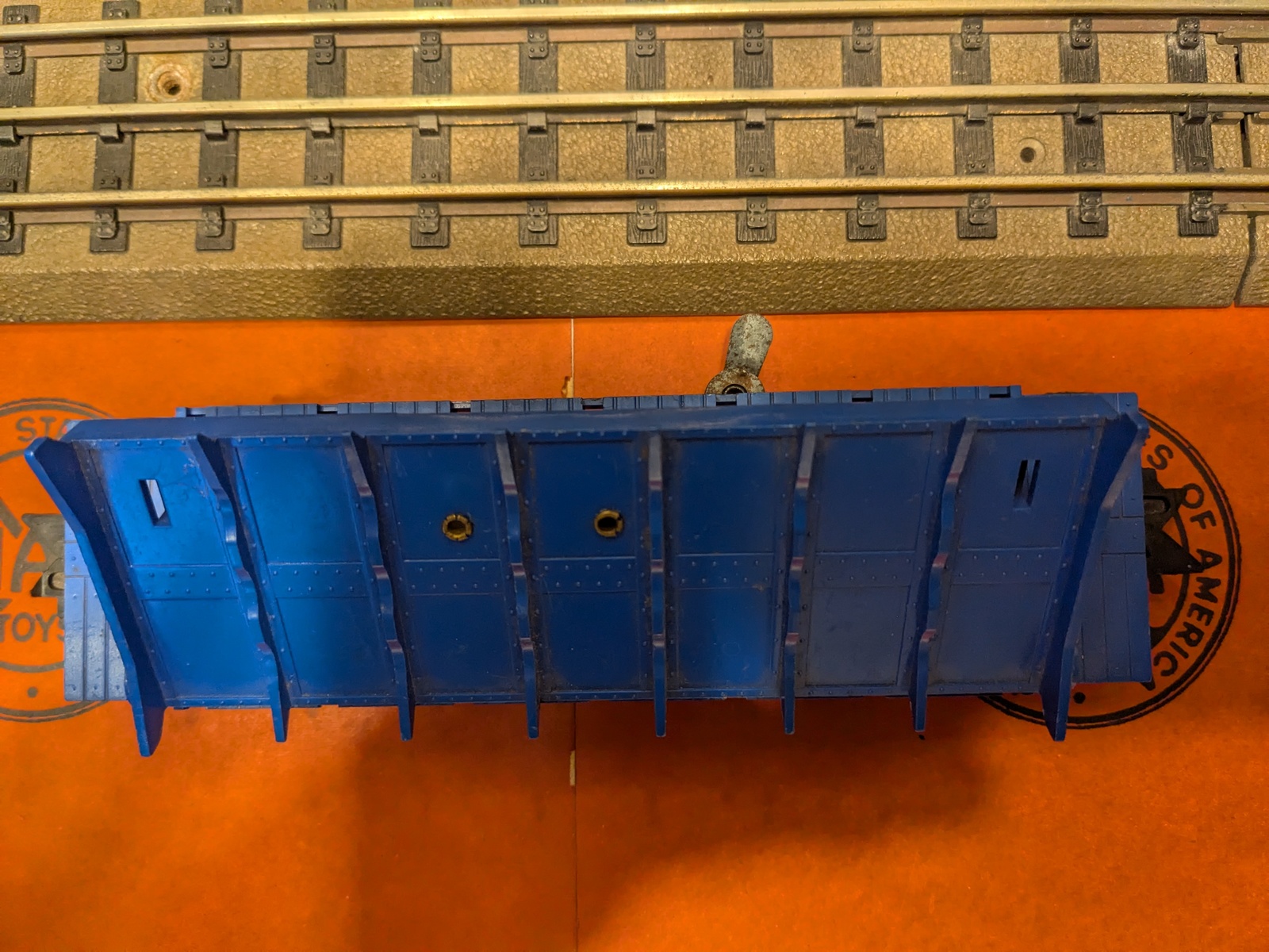 Marx Trains Used  #05594F  Plastic ERIE Tilt Log Car  Blue w/White Letter Item image 2
