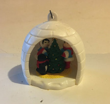1983 Avon &quot;Winter Fun&quot; Igloo Christmas Ornament Penguin Tree Eskimo Chil... - $5.93