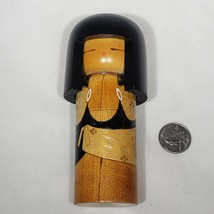 Kokeshi Doll Hand Carved Hand Painted Japanese Lady Kimono Wooden Figurine 5.25&quot; - £19.63 GBP