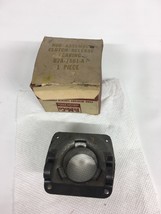 NOS Ford 1957 57 Clutch Release Hub B7A-7561-A Assembly Aj7561A - $19.79