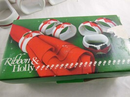 MOUNT CLEMENS Ribbon and Holly Porcelain Napkin Rings - Set of 6 - $368.88 MXN