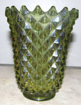 Vintage 1950&#39;s Imperial Green Glass American Diamond Point, Decor Vase - $45.99