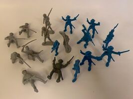 Lot of 17 Blue Grey Civil War Plastic Miniature Figurines (Please Read) - $12.20