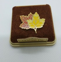Vintage 70s Hallmark Fall Leaves Enameled Cloisonne Pin 1 1/3" - £8.69 GBP