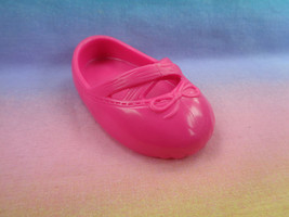 Mattel 2006 Viacom Replacement Hot Pink Doll Slip-on Replacement Shoe - £0.90 GBP