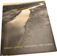 Emmet Gowin Aerial Photography Changing The Earth Jock Reynolds 2002 HCDJ OOP - £39.10 GBP
