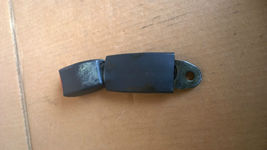 03-05 Toyota Celica GT GTS REAR LEFT or RIGHT SEAT BELT BUCKLE R/L OEM image 3