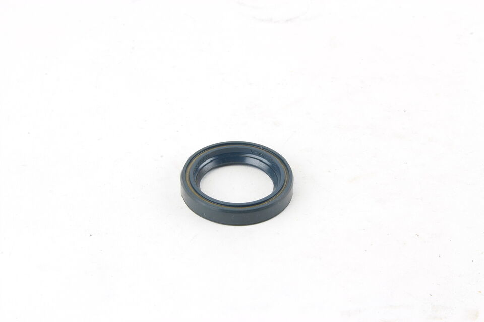 Moto Guzzi Nevada Tranmission Input/Output Shaft Oil Seal r2688 - $14.84