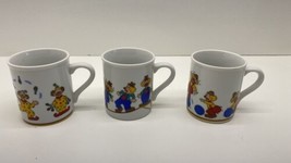 Clown Around Papel Clown Mugs Japan Lot Of 3  - $14.80