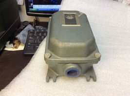 ALLEN BRADLEY AB 4SS 40666 ITEM 4 EXPLOSION PROOF SWITCH NEW NOS $169 - $129.97