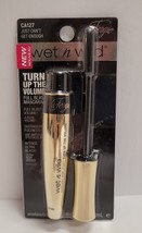 Wet n Wild EYE MASCARA Fergie Turn of the Volume - CA127 Just Can't Get Enough - $9.89