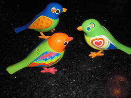 3 SEMI Vintage Parakeet Toy - Chirps Moves Head _ CHIRPS SONGS QUARTET - £39.51 GBP