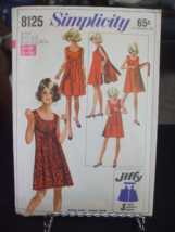 Simplicity 8125 Reversible Dress Pattern - Size S (8-10) Bust 31.5 to 32.5 - $20.49