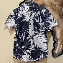 American Eagle Seriously soft Short Sleeve Button Up - $16.70