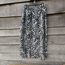 Dodi Fashions USA Women&#39;s Midi Skirt Ruffle Bottom Size 3X Black/Gray/Sage - £21.81 GBP