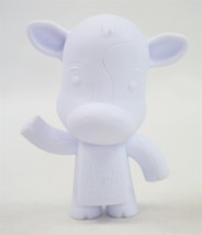 VINTAGE 2019 Chick Fil A Kids Meal Toy White Cow Figure - £7.77 GBP