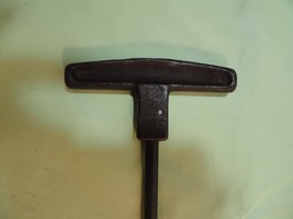 GUN RIFLE CLEANING ROD 51&quot; LARGE HANDLE - $56.76 CAD