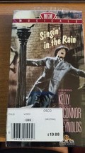 Singin&#39; In The Rain Vhs Gene Kelly Debbie Reynolds Donald O&#39;connor Euc - £2.72 GBP