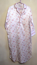 Classics Snowflake Nightie Gown Night Shirt size Small Red &amp; White Soft ... - $17.78