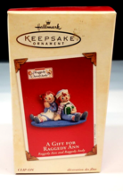 Hallmark Keepsake Ornament 2003 A Gift For Raggedy Ann &amp; Raggedy Andy - $14.84