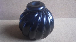 VINTAGE ARCHIMEDE SEGUSO MURANO GLASS BLACK RIBBED BALL VASE SIGNED MCM - £197.51 GBP