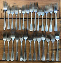 Set Lot 27 Vtg Mismatched Stainless Mid Century Colonial Style Dinner Forks - £31.45 GBP