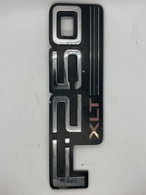 92-97 Ford F-250 XLT Logo Emblem Side Fender Nameplate OEM F2TB-16B114-F... - €15,75 EUR