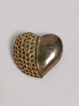 Vintage Goldtone Heart Brooch Pin 1.25&quot; Unmarked - $252.48 MXN