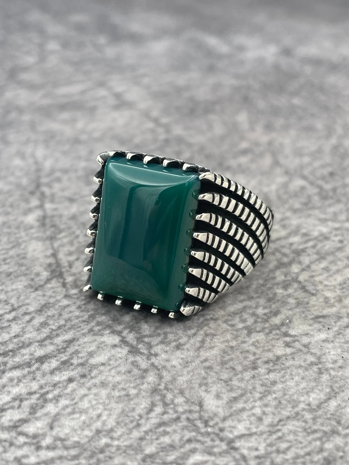 925 Sterling Silver Green Onyx Gemstone Bohemians Men&#39;s Ring-Stylish Ony... - $49.38+