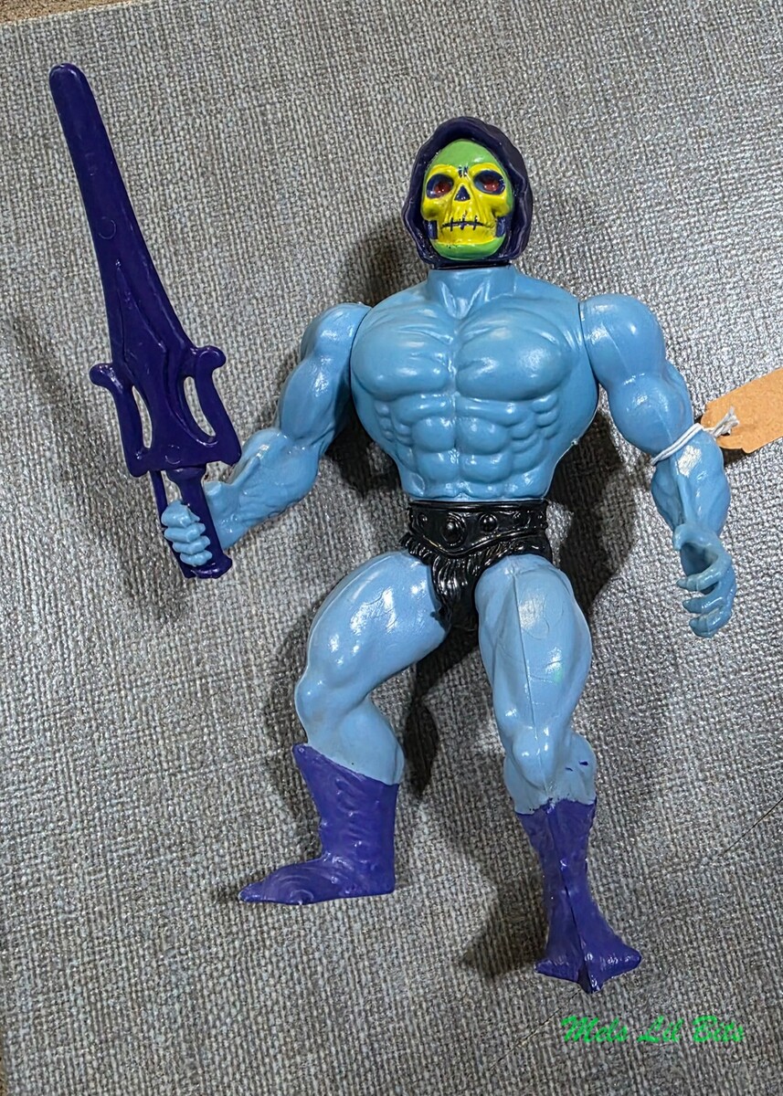 Full-size item image