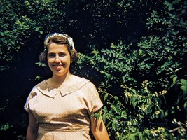 1959 Young Woman Polkadot Dress Backyard Kodachrome 35mm Slide - £4.35 GBP
