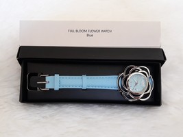 AVON FULL BLOOM FLOWER WATCH &quot;BLUE&quot; (Quartz movement / Strap Band) ~ NEW!!! - $15.49