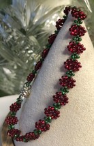 Christmas Bracelet Holiday Green Red Glass Beads Stackable New - £10.74 GBP