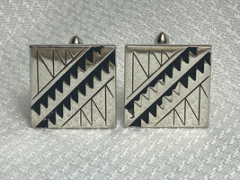 Vtg Swank Square Silver Tone Geometric Triangle Design Men,s Jewelry Cuff Links - £23.99 GBP