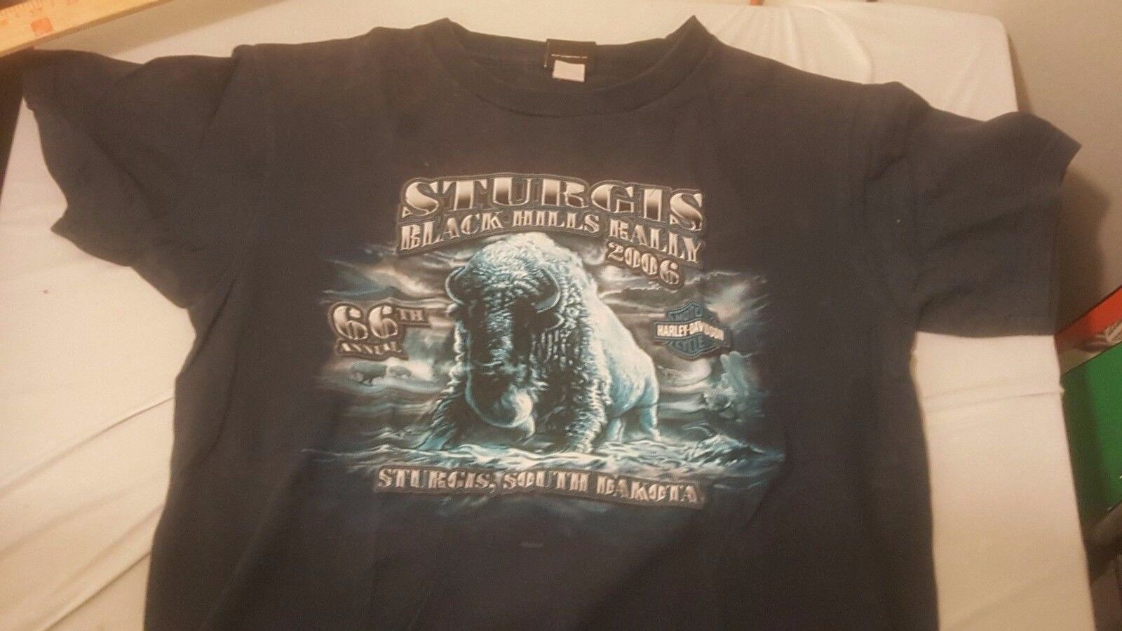 Mens Harley Davidson T-Shirt Sturgis SD Black Mills Rally 2006 Large Lg ... - $9.14