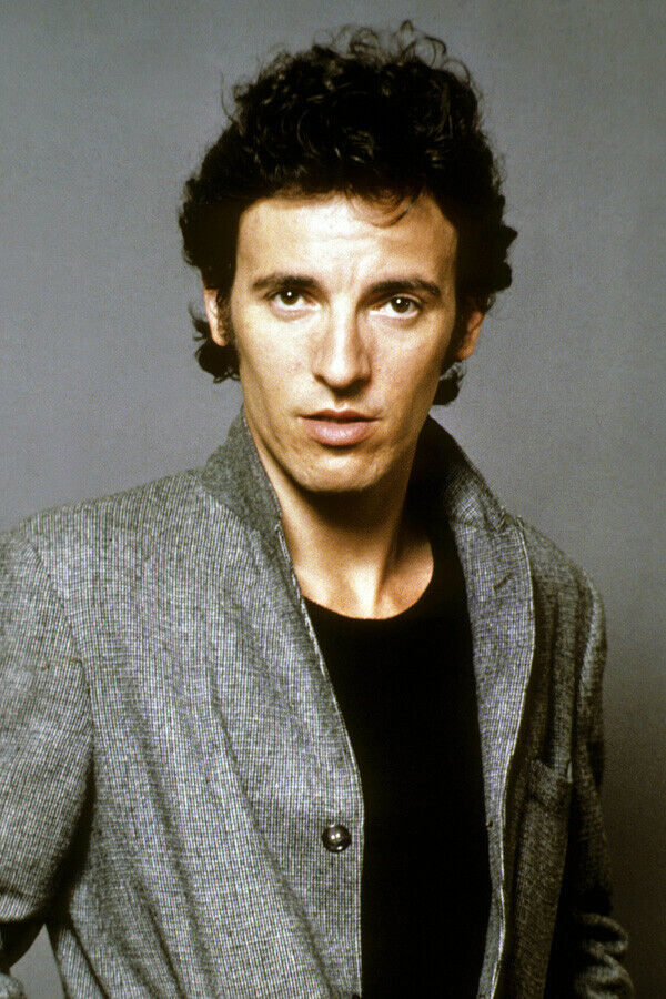 Bruce Springsteen The Boss young pose early 1980&#39;s 4x6 inch real photograph - $4.75