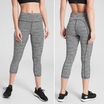 Athleta Ultimate Linear Lines Capri (531307) Black, White - Medium - $678.75 MXN