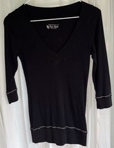 VS TEE Shop Black Activewear Casual 3/4 Sleeve Size Small - $16.48 CAD