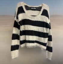 Billabong Women&#39;s Striped Relaxed Lost Paradise Sweater Black Ivory Juni... - $21.44
