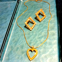 Vtg. Heart Necklace &amp; Earring Set - £16.35 GBP